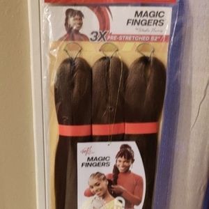 Pre-stretched braiding hair